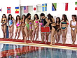AVアイドル夢の狂宴！ハイレグだらけの水泳大会 - Image 1