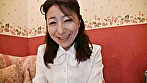 オナホール訪問販売員のお仕事 オバサン13名来宅 200分 画像10