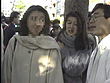 女子大生＆OL突撃土下座ナンパⅢ - Image 1
