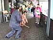 追跡FUCK！！人妻ナンパ52 東京山手土下座 - Image 5