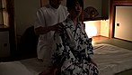 変態旅館整体マッサージ 一人旅のデスクワークOL サンプル画像4