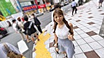 素人美少女とリモコンバイブお散歩SP ーディレクターズカット版ー「もう我慢できませ･･･ンッ･･･／／」大勢の人に見られながらビクビク絶頂する女子たち！人生初の羞恥プレイでまさかのエロスイッチオン！激イキ素人10名300分収録 公衆の面前でイキまくる永久保存版 画像17