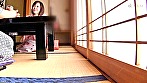 旅先で出会った若妻さんは実は欲求不満！？お酒が入り電マで解れた性欲は爆発！