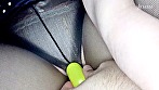 可愛い綺麗な人妻を探してたんですよ～そんなお願いに絆されインタビューに付き合ってくれた巨乳妻さんをなし崩し的にパンツの中に手を･･･人妻は続きがしたくて部屋にGO！