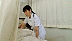 入院中、看護師に眠れないから少し話相手になってくれと･･･！夜勤の看護師さんは欲求不満で性欲を持て余している