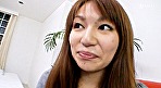インタビューに答えるだけで謝礼が貰えるとほいほいついて来た若妻さんになし崩し的にエロ質問！謝礼に目が眩みハメ撮りしてしまう素人まるだし無防備過ぎる剛毛人妻！