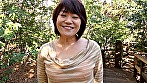 旦那さんとのマンネリSEXに飽きて、もっと色々経験したいとAVに応募してきた可愛い系素人熟女と激ピス中出しSEX！ - Image 1