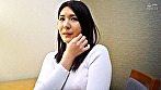 不倫の末に結婚した黒髪清楚系の奥様。結婚したらSEXが盛り上がらずレス状態で欲求不満！したい気持ちが大爆発の本能全開快楽SEX！ 画像1