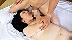 熟れたエロ盛りの肉体を解き放つ！初めてのカメラの前でのSEXに緊張と快感で理性を失い大胆に爆乳を揺らす五十路熟女のイキ狂い性交！ 画像1