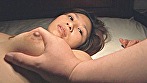あどけない顔からは想像できないGカップの巨乳ちゃん！イキそうなのを何度も止められ焦らしプレイからのガチイキSEX！ サンプル画像9