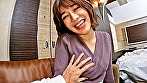 シーン1：ナンパ相手に「今、悩みがあるんですよ実は暇なんです」と一発OKの尻軽美女と、ノリノリラブホで嵌め撮りセックス！