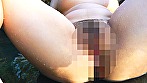 童顔巨乳と露天風呂中出しSEX