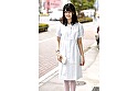 さとこ（19）専門学生 マジックミラー号 歯科衛生士を目指すスレンダー美少女がデカチンSEXで激イキを繰り返す！ サンプル画像1