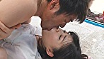 みほ（27） 人妻 マジックミラー号 真正中出し！旦那さんと赤ちゃんがすぐ側にいるのに生SEXに没頭！ サンプル画像10
