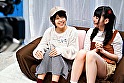 りか（22）、ひかり（20） マジックミラー号 素人女子大生限定100の質問中に突然デカチンを即ハメ！恥じらいつつも連続ピストンでオマ○コぐちょ濡れ大絶頂！おまけに大洪水！ サンプル画像1