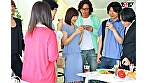 逆転ミラー号！高校時代のマドンナを同窓会で 公開羞恥・里奈 サンプル画像1