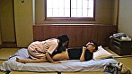出張マッサージのおばちゃんにチ●コを見せつけ中出し！ 5 画像18