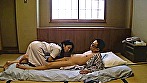 出張マッサージのおばちゃんにチ●コを見せつけ中出し！ 5 画像21