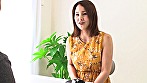 風俗体験アルバイト 極小ビキニで乳首ビンビン勃起チ○ポに興味津々 ハレンチ水着とローションで素人お姉さん赤面のソープ体験で素股チャレンジ中にアクシデント挿入「ちょっ、入ってるってば～」なんて無視してノースキン本番SEXで精子注入！！ サンプル画像17