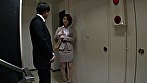 毎朝、通勤電車で見かけるキレイなお姉さんについて行ったら、見知らぬ男のザーメンを飲み干してしまうほどイヤラしいので僕も思い切って声をかけてみた。 サンプル画像8