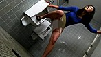 美女達のはしたない立ちション姿盗撮！ 総集編 サンプル画像17