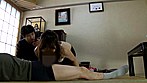 実録ワケあり二家族収録！！ 叔母を騙して何とか勃起した肉棒を･･･ 甥っ子達はもう我慢の限界だった･･･ サンプル画像8
