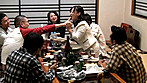実録 堅物な妻を騙して町内会の宴会にて強制羞恥プレイさせたら･･･ K子（45） サンプル画像21