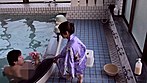 老舗温泉旅館の客寄せサービス 女将の密着ボディ洗い サンプル画像2