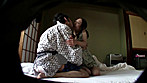 田舎暮らしの女たちは都会のチ○ポにかぶりつく･･･ サンプル画像2