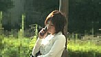 ご主人のEDにお困りな人妻さんがナンパされて寝取られ浮気SEXに至るDVD サンプル画像1