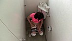 体育館トイレ盗撮 サンプル画像2