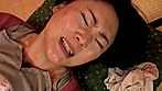 コタツの中でイカされ中出しされた嫁の母 サンプル画像21