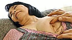 死ぬまで･･･夫には言えません･･･禁欲で勃起が収まらない孫の童貞チ○ポを見た祖母が内緒で筆おろし 宮前奈美68歳 サンプル画像8