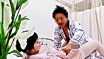 美人ナースにチ○ポ露出！性処理看護もお願いできるか？ サンプル画像19