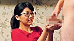 勃起チ○ポに美人妻が発情するセンズリ鑑賞会 サンプル画像17