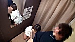 試着室で熟女店員にチ○ポ出して裾上げをお願いしたら 180分 サンプル画像21