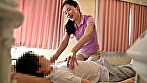 健全マッサージ店の熟女に、たくましく勃起したモノを見られてしまい･･･ サンプル画像5