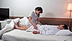 「ここはそういうトコロじゃありませんので･･･」 人間ドック特別室で看護師にイタズラしたら･･･ サンプル画像18