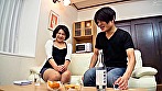 嫁の母の着替えを偶然目撃してしまった事がキッカケで、婿は熟女特有のイヤらしい身体に我慢できずに。。。 240分 サンプル画像15