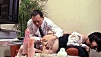 本物素人のお姉さんと2人っきりで個室AV鑑賞 サンプル画像19