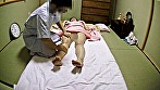寝取られ妻隠し撮りダマ投稿 愛する妻がワイセツ羞恥プレイ＆他人男の勃起ペ●スを咥えてしまう！？ 6家族
