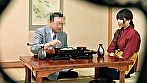 働くお姉さん狙い撃ち！ 勤務中に職場でセクハラ＆潜入口説き