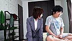 家庭訪問に来た女先生が引きこもりの僕に自信をつけるためHをさせてくれたけど、おマ○コの場所もわかんない童貞の僕はまちがってお尻の穴にズボリ！「そこは違うのよ！」と言ってる先生も気持ちヨさげでアナル初体験、僕もアナルで童貞喪失しちゃいました サンプル画像16