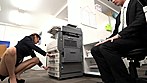 会社で高飛車と噂される先輩女子社員はチ○ポ日照りで欲求不満！気弱な僕に狙いを定め同僚に見えない所でギン勃ちにさせて即ハメを強要。これから僕は女先輩の性処理道具として仕事にはげみます！！ サンプル画像2