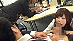 ヤリマン女子社員に狙われた僕！あの手この手でギン勃ちさせられ、机の下でくわえこんで放さない。社内で即ハメを求めてこられ僕は先輩女子社員の性奴隷にされちゃった サンプル画像4