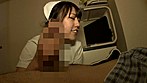 入院中の病院で働く、何ともソソるナースさん。ある夜、何やら物音で目が覚めると、どうやら同室の隣の患者とナースさんがいちゃついている模様。ごそごそアンアンしているのを聞かされてもう限界！怒鳴りこんでやる！と思ったらナースさんとバッチリ目が合ってしまいビビって寝たふりしてしまった。次の日の夜、またもこっそり病室にやってきたナースさんは、何と僕のベッドにやって来て「昨日の事は秘密にしてくれませんか？」と サンプル画像4