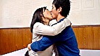 中出しOK！ヤれる人妻50人 2 - Image 1