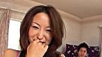 どスケベオーラ出しまくりの人妻をナンパしてホテルに誘い込み生チン入れてザーメン中出し！ サンプル画像17