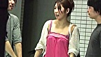 人妻たちをターゲットにナンパ！奥さん最近旦那とセックスしてますか？ 性欲溜まってるなら僕とセックスして解消しましょうよ！ - Image 19