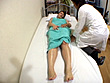 息子に揉まれ気味の母 橋口千春 サンプル画像9